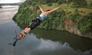 Bunjee jumping in Jinja