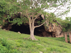 Hike Tororo Rock