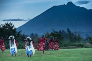 Tipping on safari in Rwanda